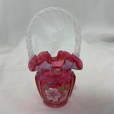 [126] FENTON | Hand Painted Basket | Cranberry | Opalescent