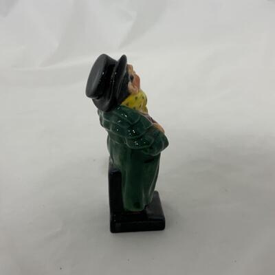 [132] Royal Doulton | Tony Weller Figurine | Dickens