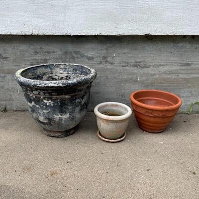 GARDEN POT LOT