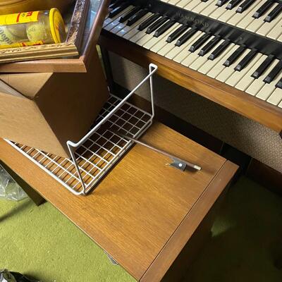 lot 329- Vintage organ, bench, misc. items, fountain, statue, clock, chairs