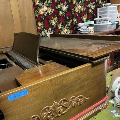 lot 350- Steinway and Sons piano 1920 walnut model L serial #203831 appraised $21,520.00