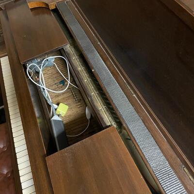 lot 350- Steinway and Sons piano 1920 walnut model L serial #203831 appraised $21,520.00
