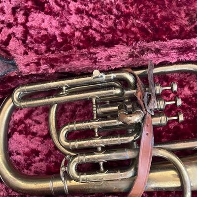 lot 351- antique circa 1920-1930's universal buffalo trumpet