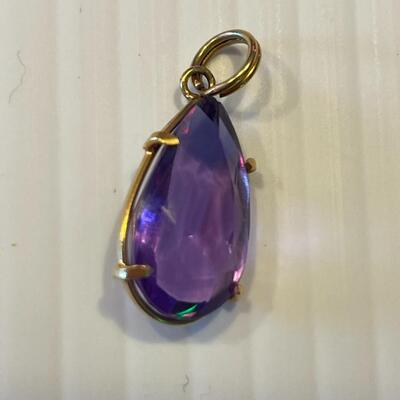 lot 357- 14K gold and amethyst pendant