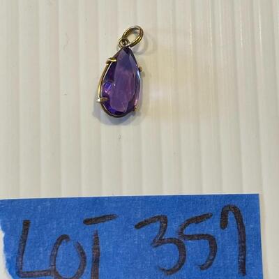 lot 357- 14K gold and amethyst pendant
