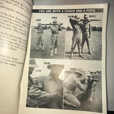 Military Book Manual How to Shoot The US Army Rifle (Lot 79)