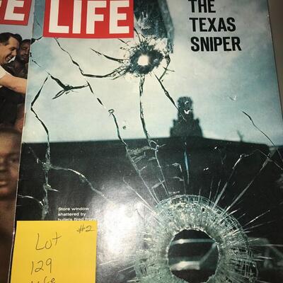 Life Magazine The Texas Sniper August 12, 1966 (Lot 129)