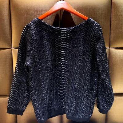 Women's Worthington Alligator Sweater Size Large