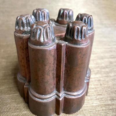 LOT 111 - Victorian Copper Benham & Froud Mold that is Tin Lined