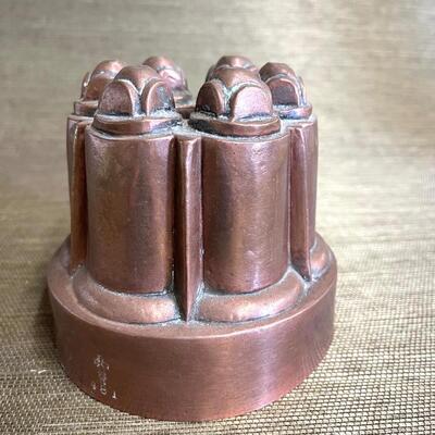 LOT 113 - Victorian Copper Benham & Froud Mold - Tin Lined