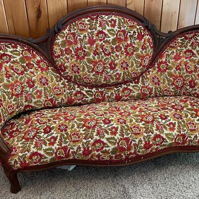 #51 Walnut Victorian Settee Baroque Tapestry Style Fabric. 