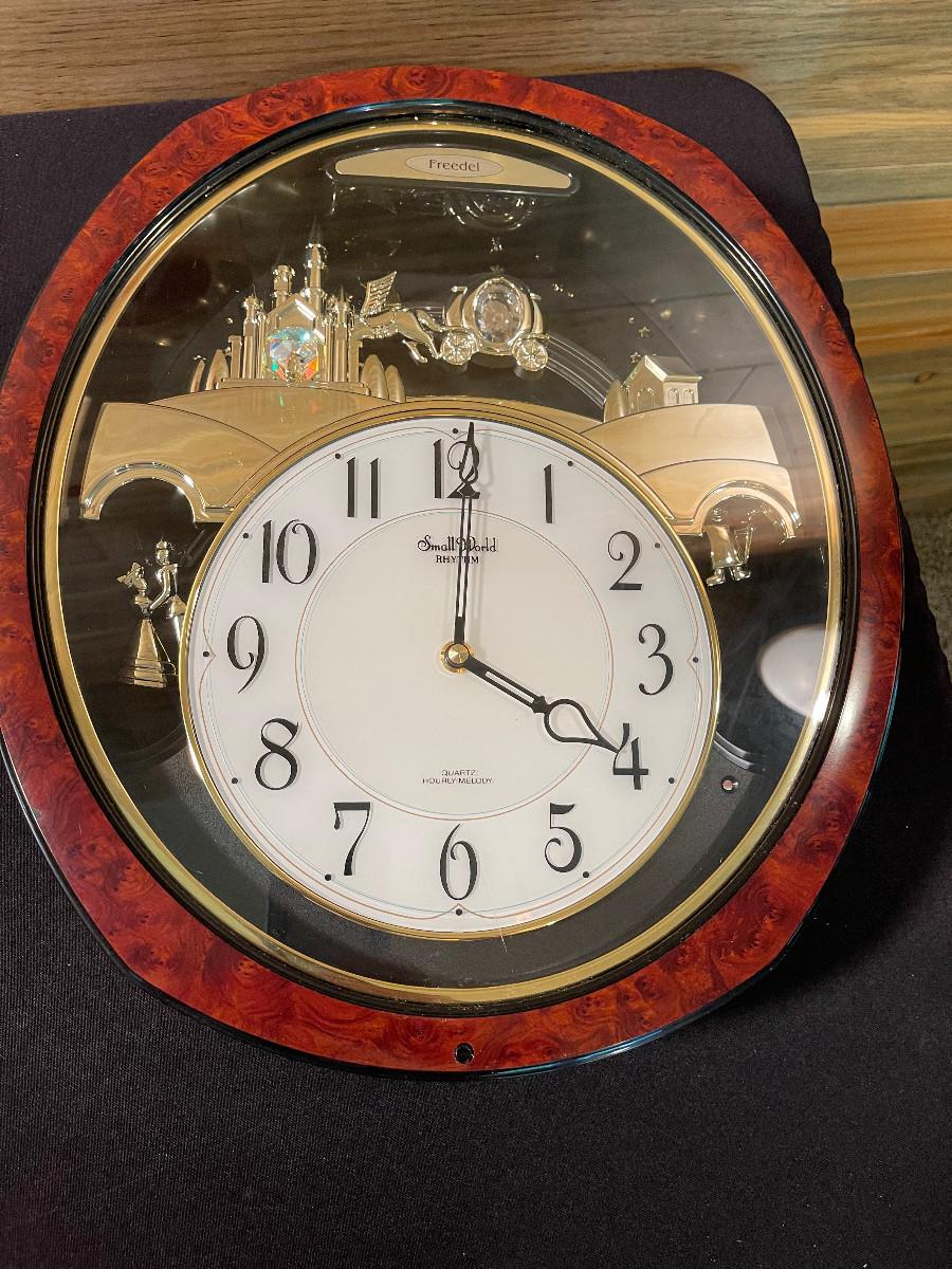 81 Small World Rhythm Clock