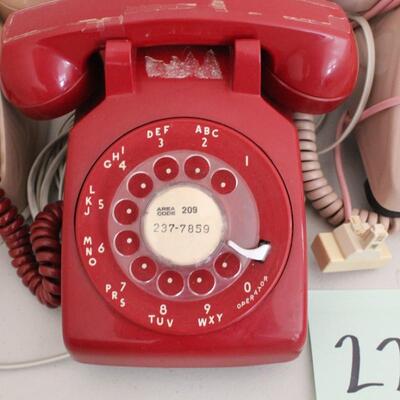 Lot 22 Collectible Vintage Phones #2
