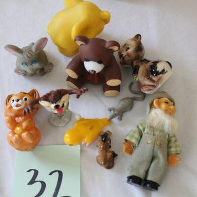 Lot 32 Vintage Toys