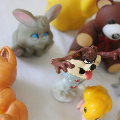 Lot 32 Vintage Toys