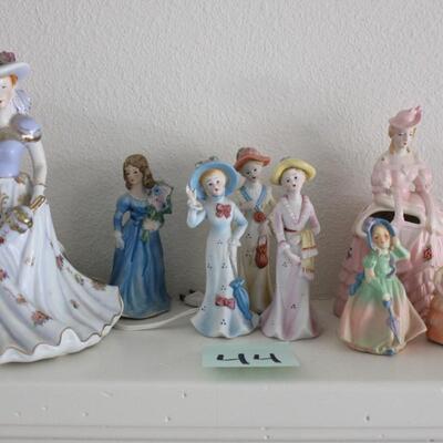 Lot 44 Ceramic Dolls, Music Box & Lamp