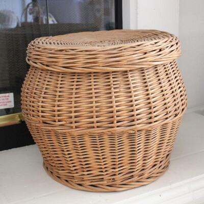 Lot 45 XL Basket w/ Lid
