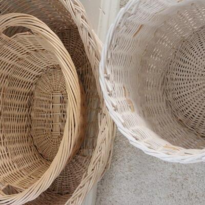 Lot 47 XL Baskets x3