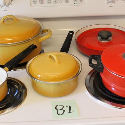 Lot 82 Vintage Cookware #1