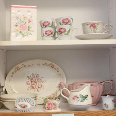 Lot 83 Ceramic Floral 