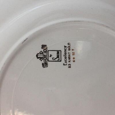 Lot 95 Green Theme - 23K Gold, Royal Albert
