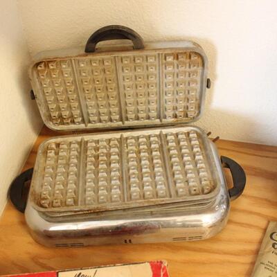 Lot 131 Vintage Appliances