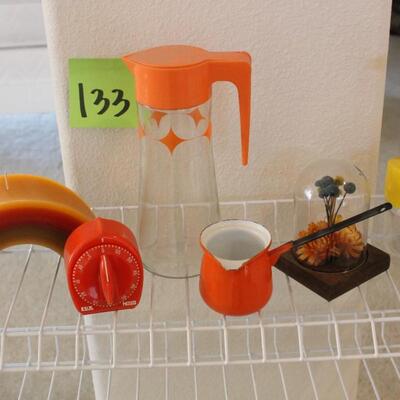Lot 133 Mid Century Colorful Items