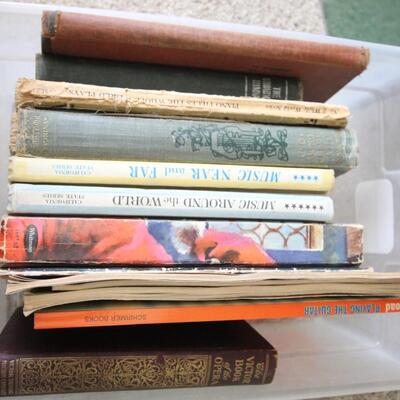 Lot 195 Vintage Music Books