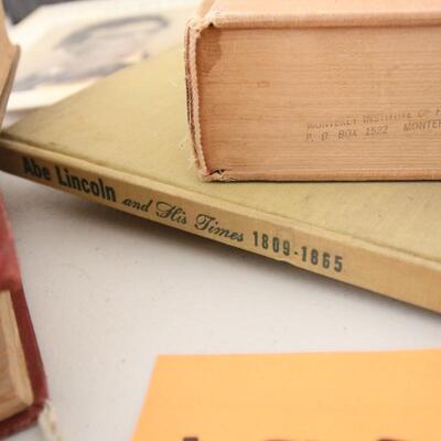 Lot 198 Collection of Vintage Abraham Lincoln Books