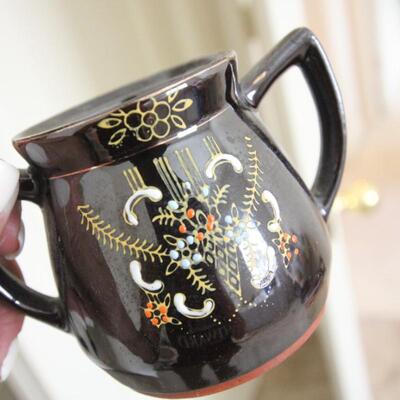 Lot 200 Beautiful Tea Pot, Cream & Sugar