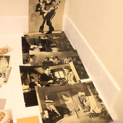 Lot 210 Casablanca 1972 Collectible Photo Prints