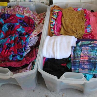 Lot 246 Two Bins of Vintage Women's Clothing 