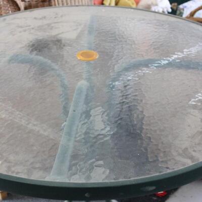 Lot 248 Green Outdoor Glass Table Bar Height 