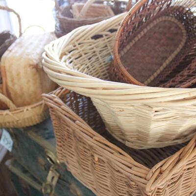 Lot 252 Baskets