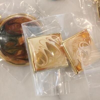 Lot 310 Enamel Coating Vintage Costume Earrings Jewelry