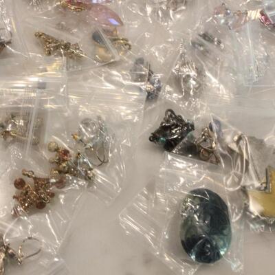 Lot 327 Misc. Bagged Jewelry - Earrings