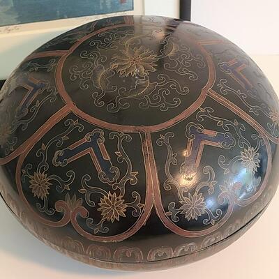 Lot 38: Toshi Yoshida Signed Pagoda Artwork & Large Asian Lacquerware Lidded Canister 