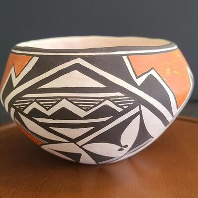 Lot 35:  American Indian Lucy Lewis: Acoma Pottery Bowl Artist Signed 