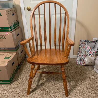 Set of 4 Wood Dining Tables Chairs