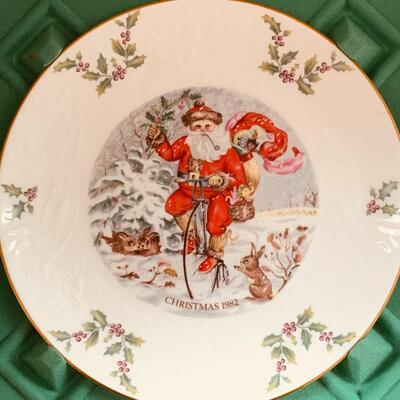 Royal Doulton Christmas Plates