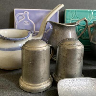 Lot 154:  Wilton Artmetal & Vintage Glazed Tile Trivets