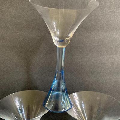 Lot 142: Bombay Sapphire Holiday Glasses