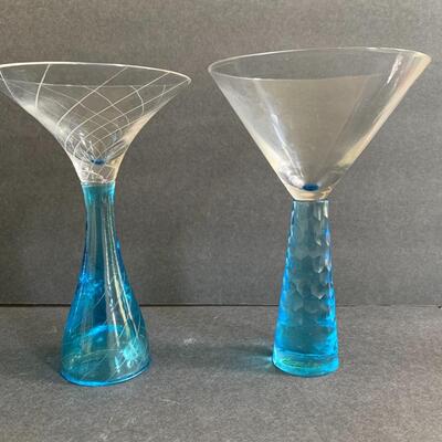 Lot 142: Bombay Sapphire Holiday Glasses
