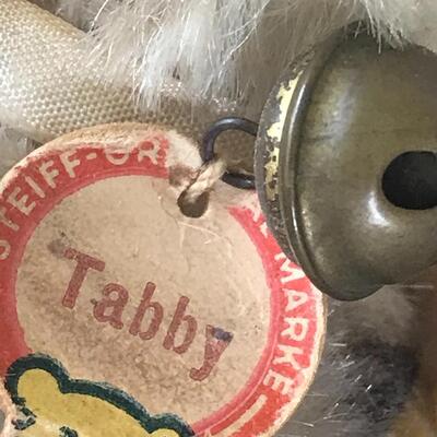 Lot 109: Steiff "Tabby" Kitten