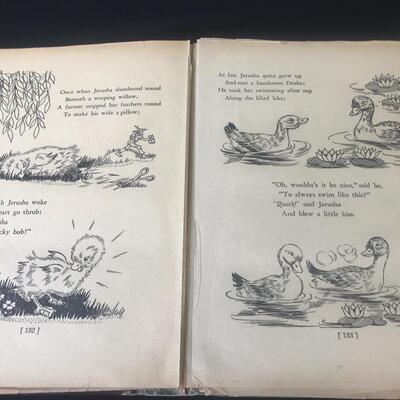 Lot 102: Vintage Children's Books: Dick & Jane, Whitmans & More 