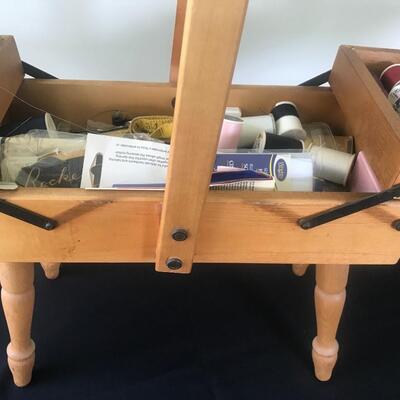 Lot 100: Vintage Sewing Box
