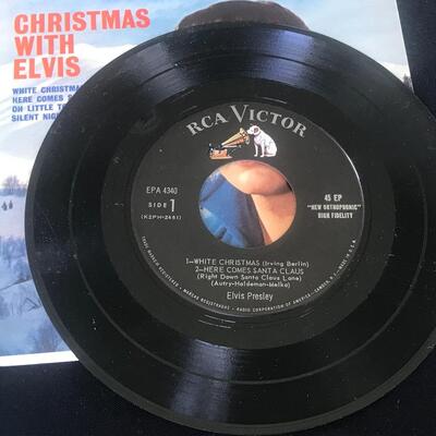 Lot 91: Elvis Collection of 45's in Sleeves