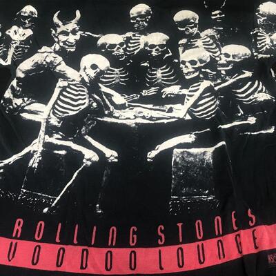 Lot 92: Vintage Rolling Stones (Vinyl & T-shirt)