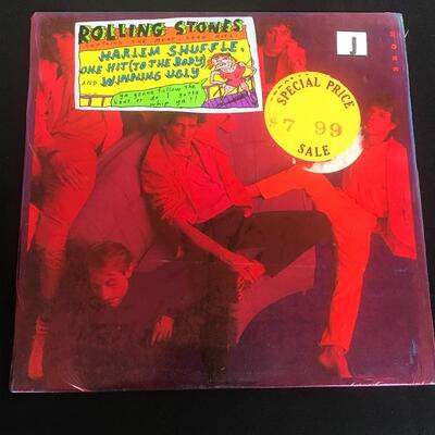 Lot 92: Vintage Rolling Stones (Vinyl & T-shirt)