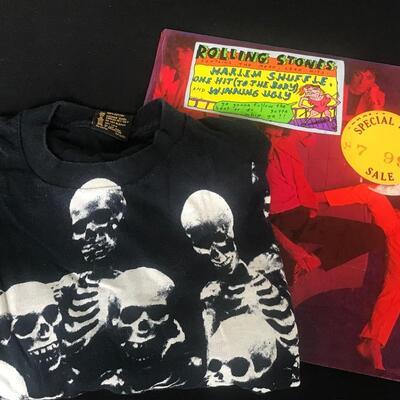 Lot 92: Vintage Rolling Stones (Vinyl & T-shirt)